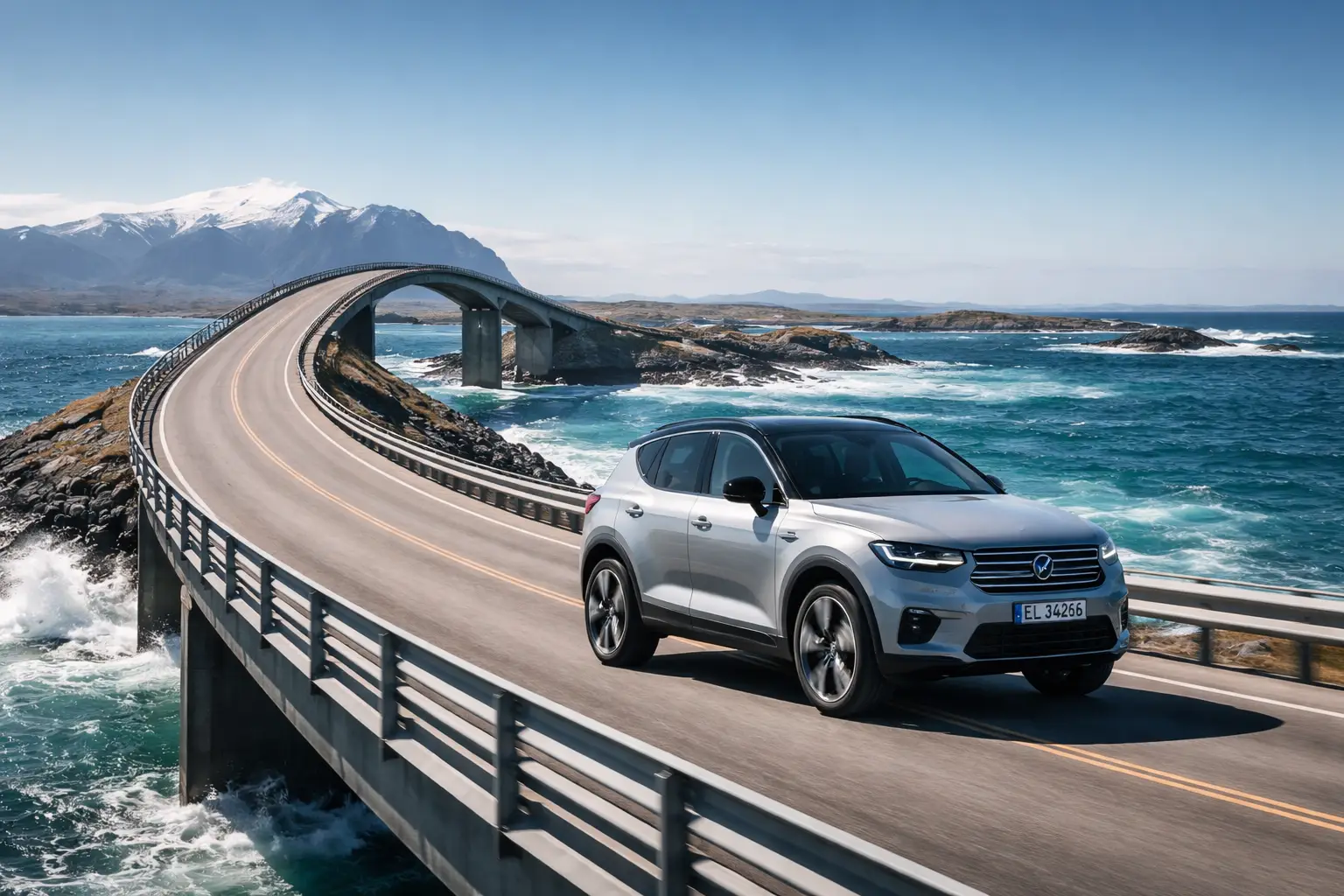 Auto a noleggio su una strada panoramica in Norvegia